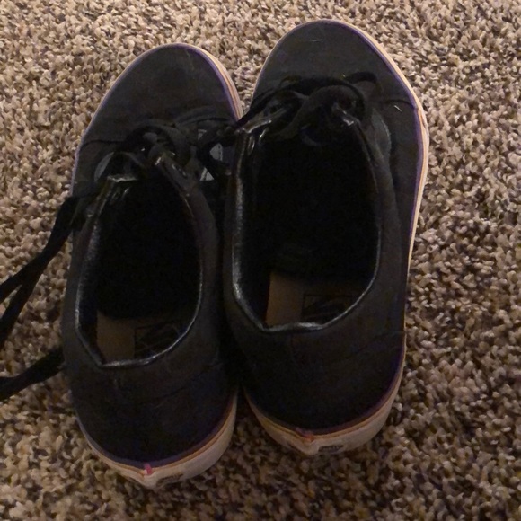 Walking shoes - Picture 2 of 2